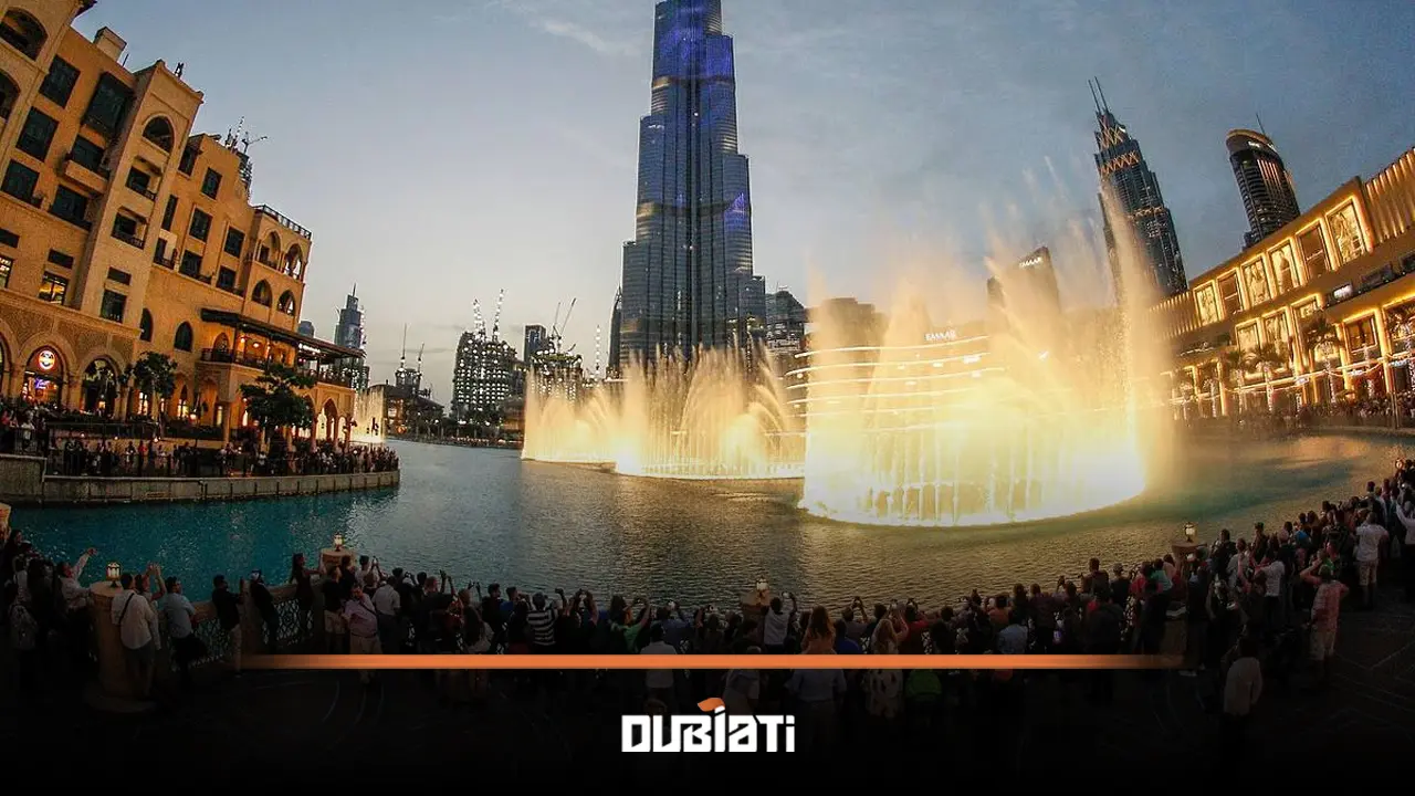 آخرین اجرای فواره دبی قبل از 5 ماه تعطیلی!