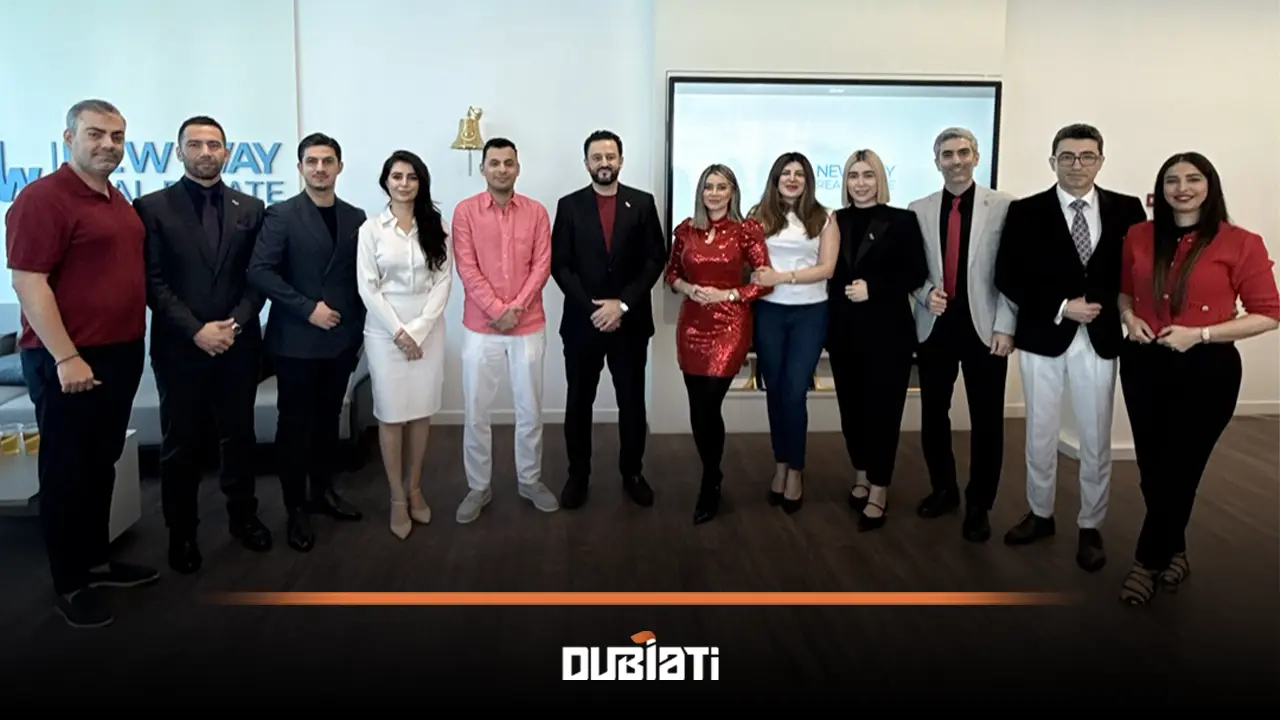 تیم ریل استیت ایرانی نیووی در دبی